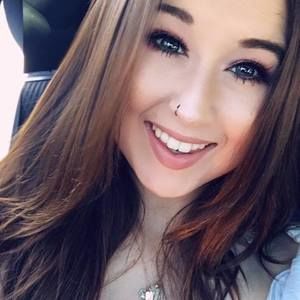 Meet your Posher, Kara